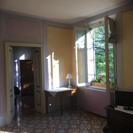 Appartamento Il Giardino Degli Artisti Centralissimo Parma